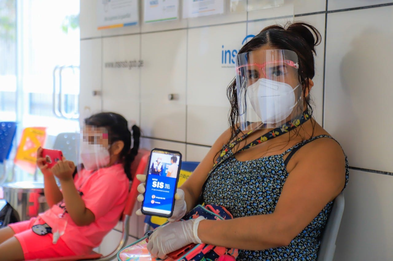 Más de 84 mil personas sin seguro de salud se afiliaron al SIS a través de aplicativo móvil “Asegúrate e infórmate”