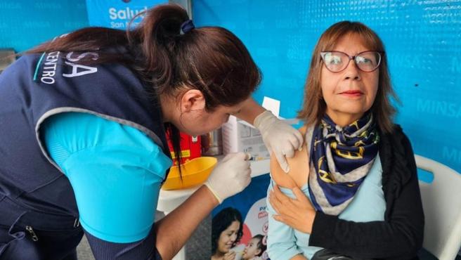 Vacunarse es proteger la vida: más de 100 mil dosis se aplicarán a nivel nacional