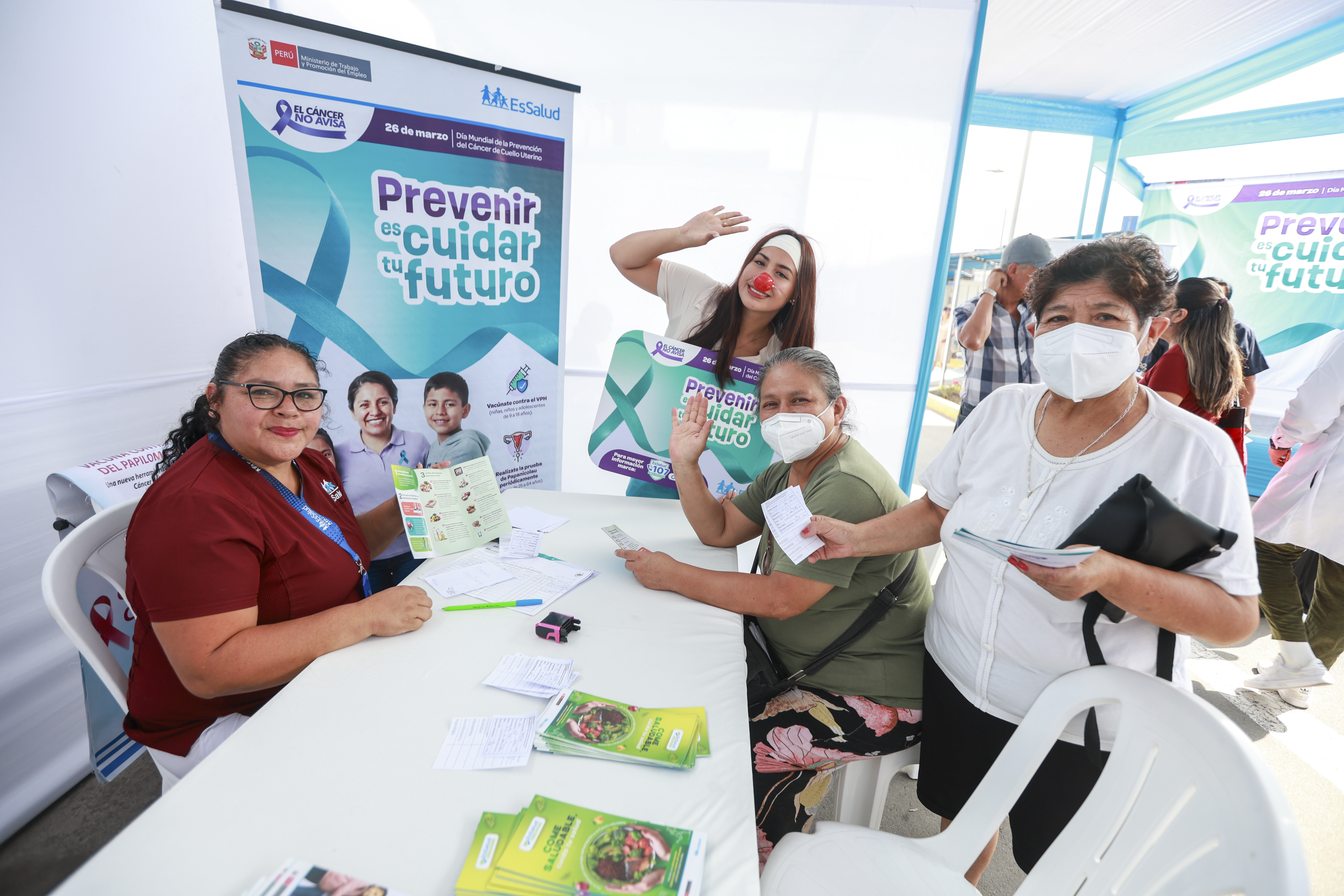 EsSalud reporta más de 1,300 casos nuevos de cáncer de cuello uterino en 2025