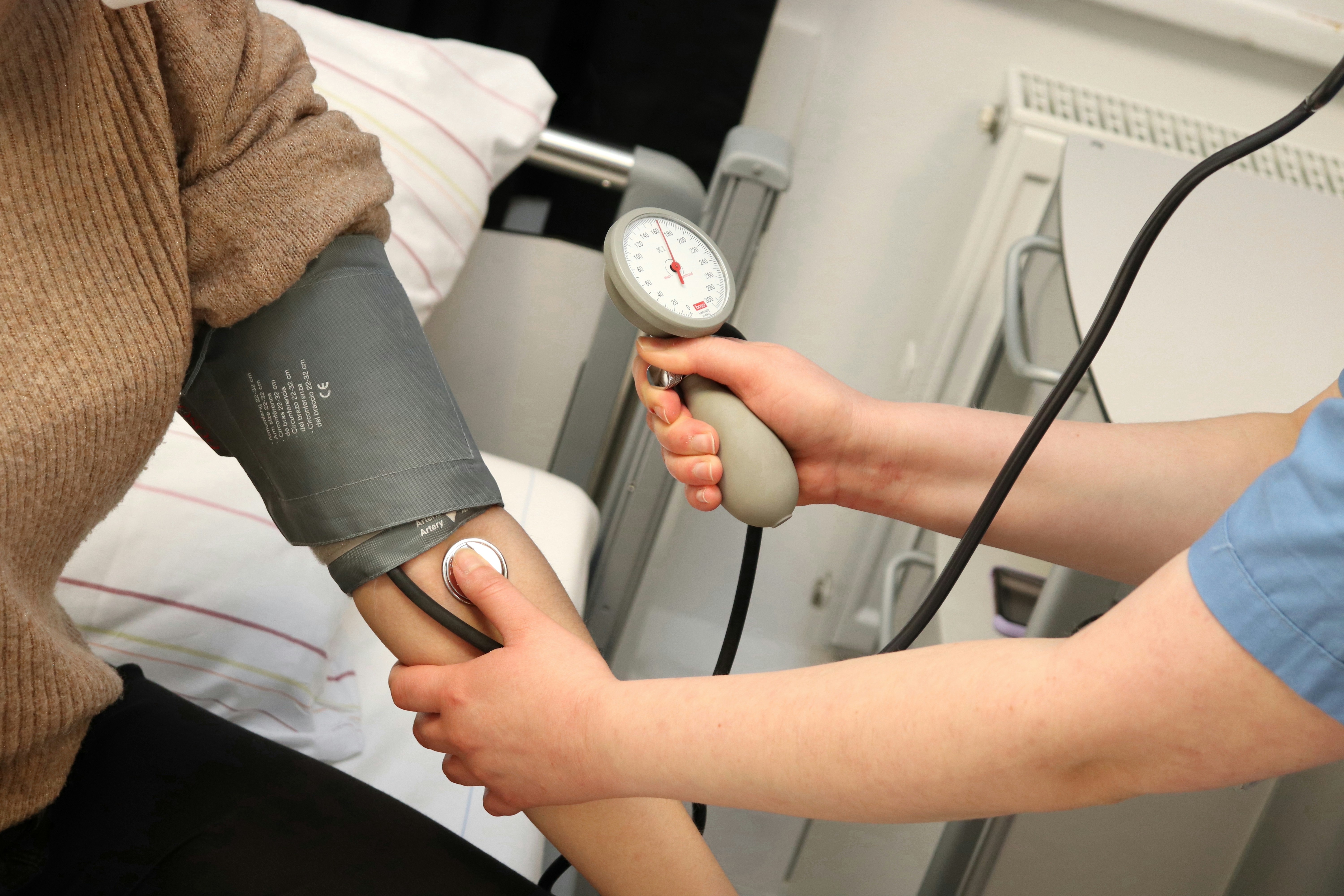 ¿El buen trato puede mejorar la atención médica? La confianza de médico y paciente es clave