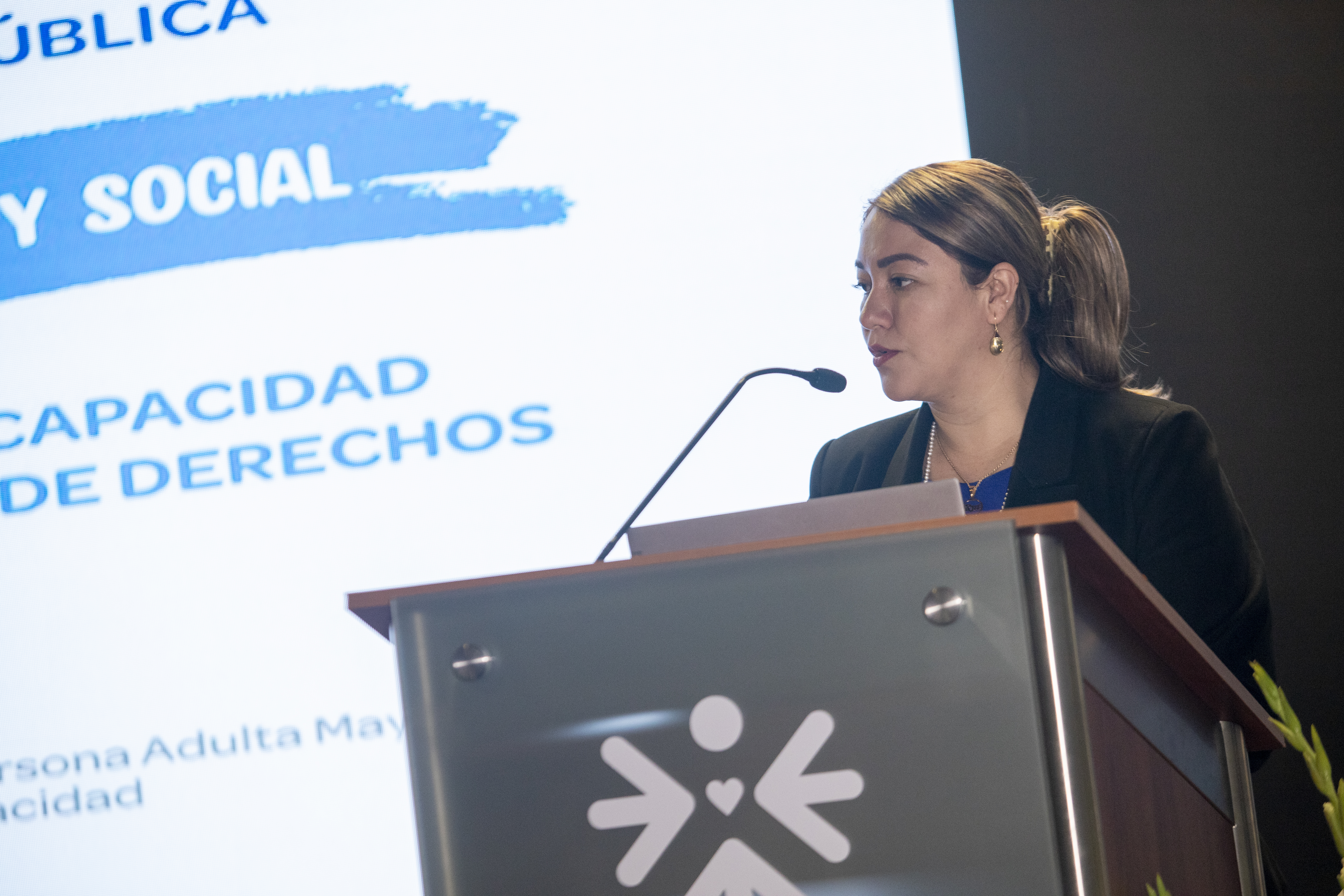 EsSalud capacita a sus trabajadores para optimizar inclusión laboral y social de los asegurados con discapacidad