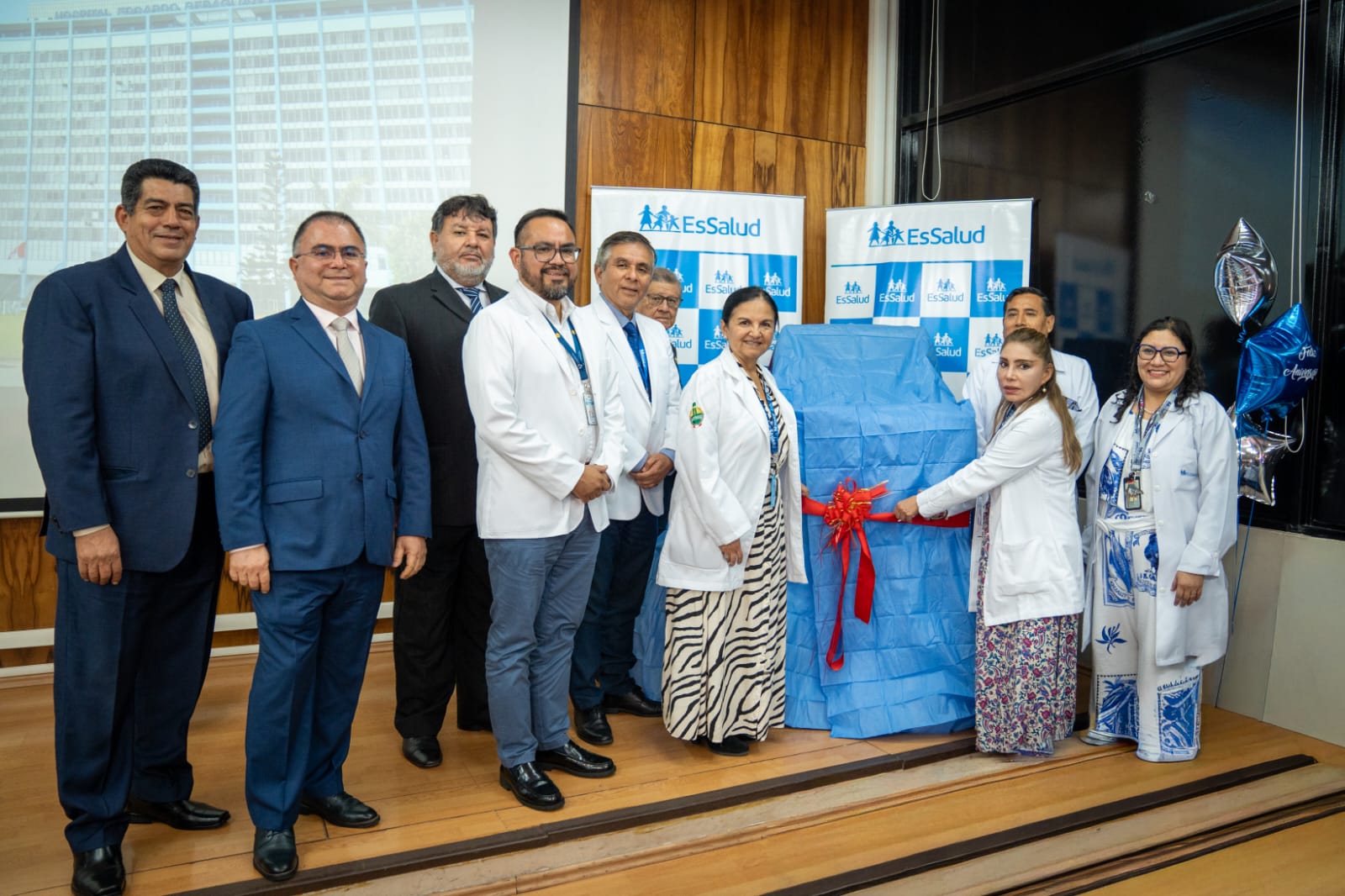 EsSalud incorpora tecnología única en el país que preserva hígados y riñones para trasplantes hasta por siete días