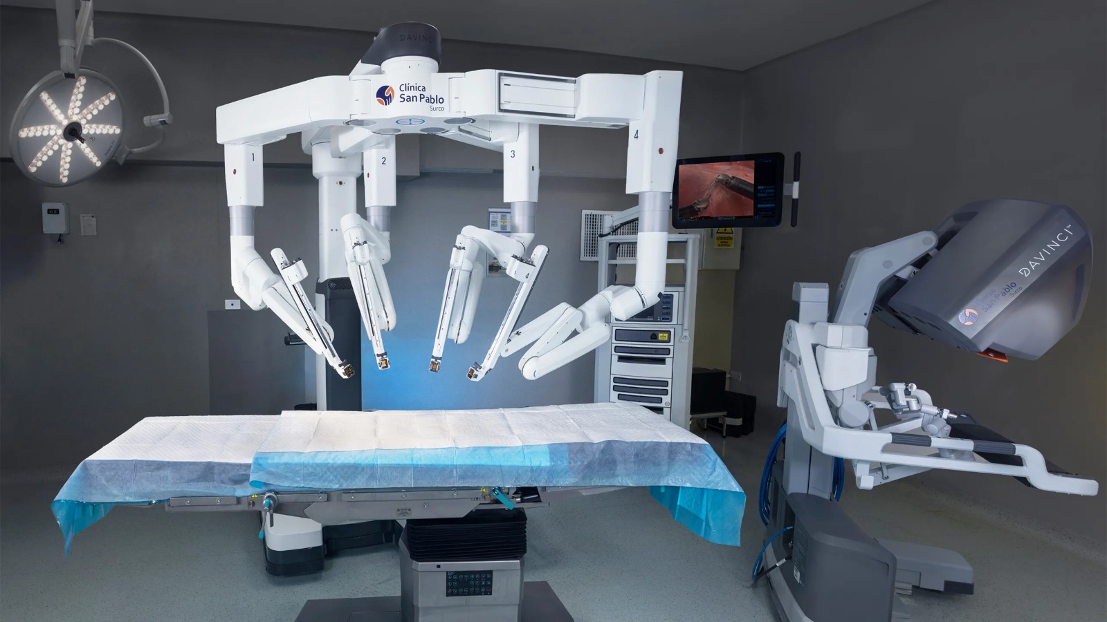 Tecnología robótica Da Vinci permitirá cirugías con incisiones mínimas y recuperación acelerada
