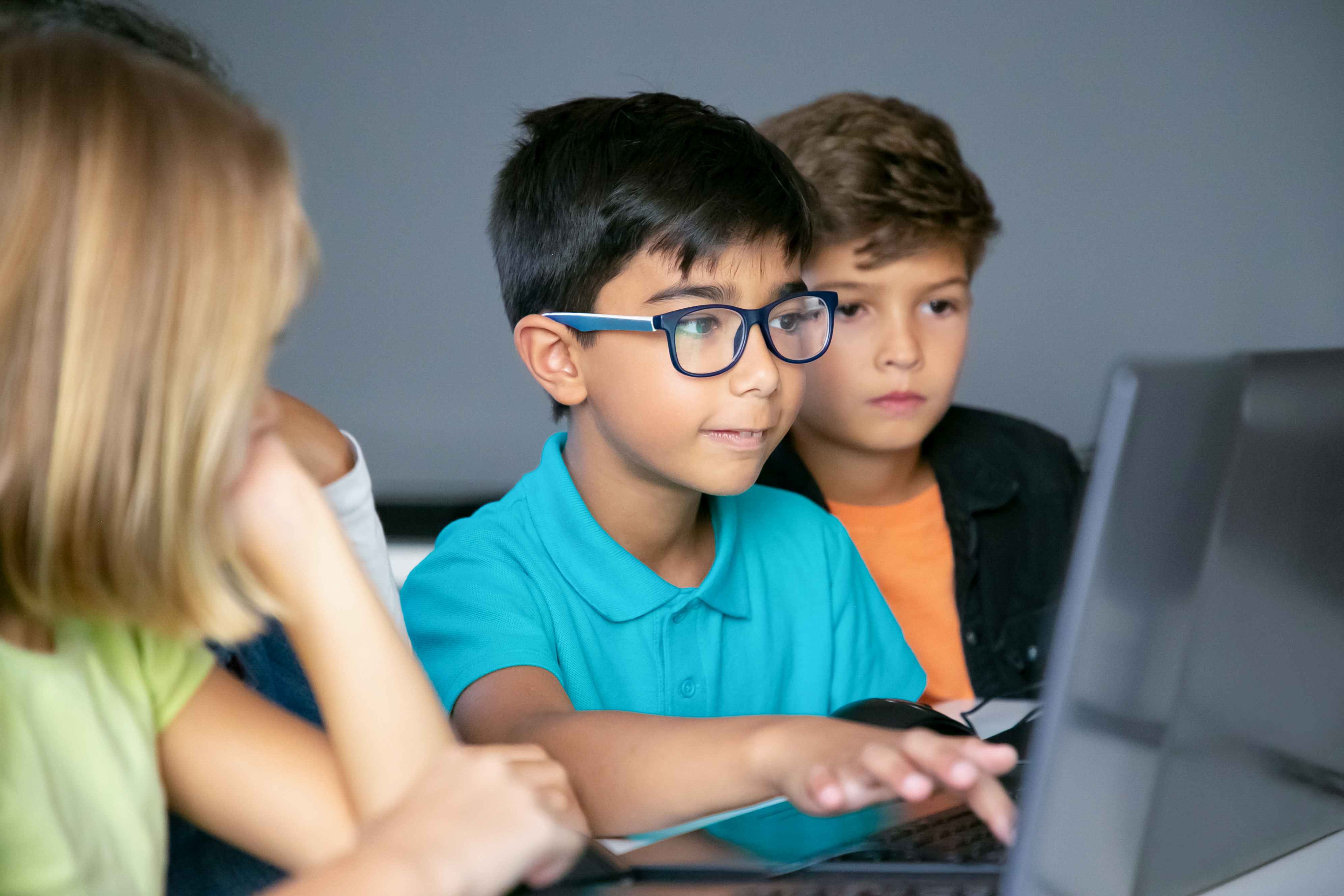 Ciberseguridad: ¿Cómo proteger a tus niños y adolescentes de los riesgos en línea?