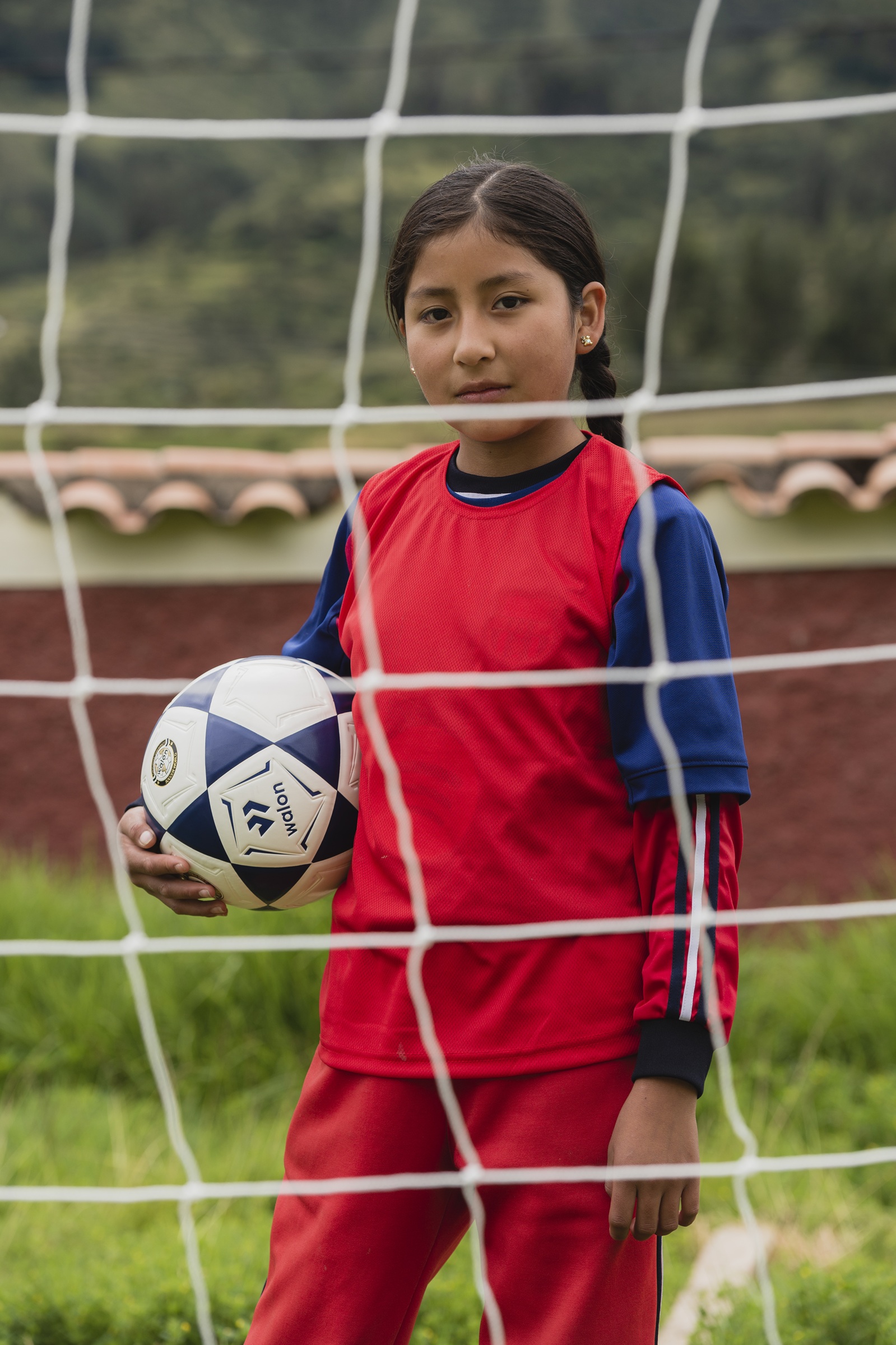 En los 90 minutos que dura un partido de fútbol, 8 niñas y adolescentes sufren algún tipo de violencia en Perú