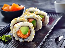 DÍA DEL SUSHI,COMIDA JAPONESA PREFERIDA POR LOS PERUANOS.