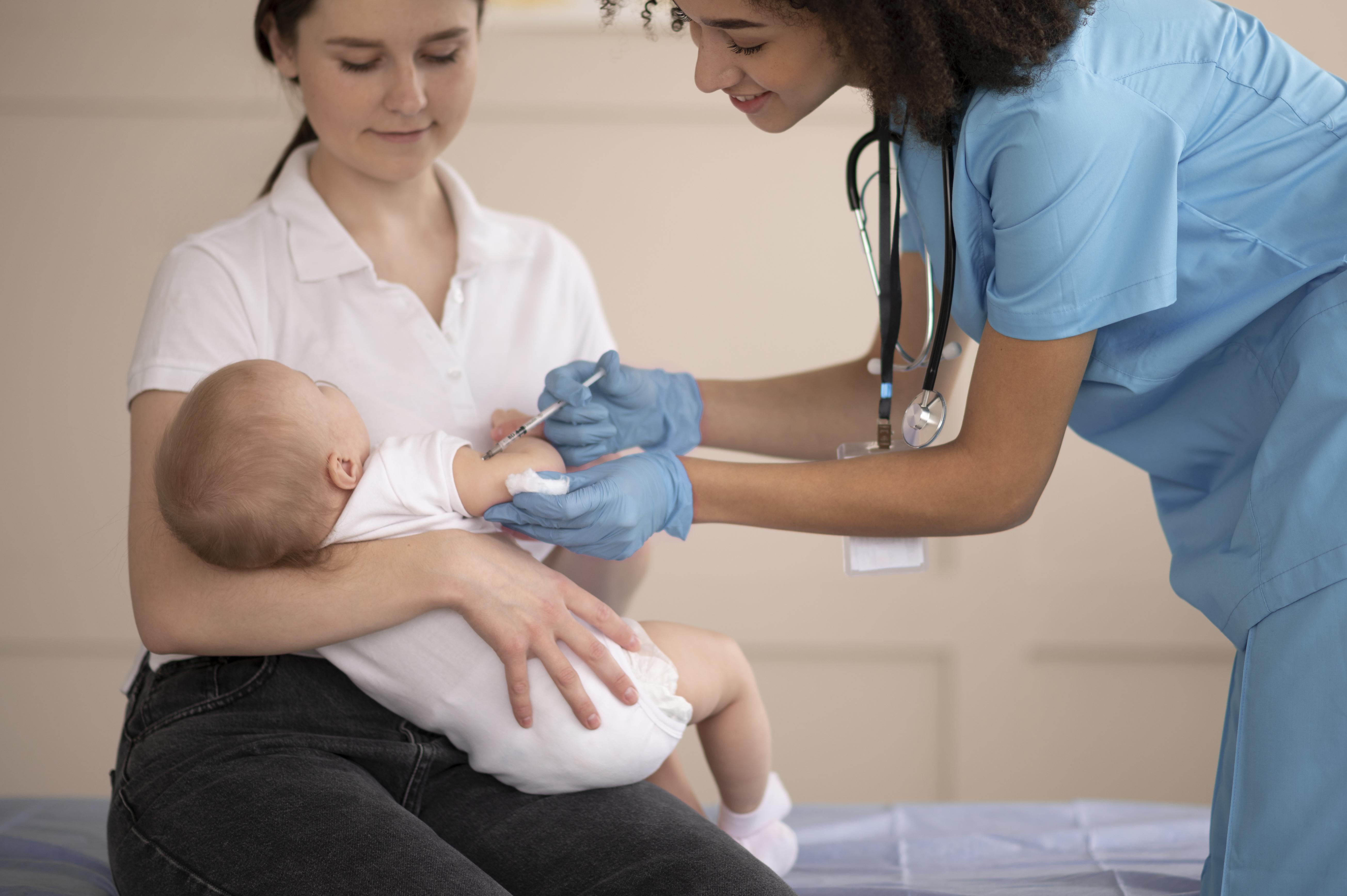 Semana de la Vacunación: Cuatro cuidados que todo niño debe recibir después de la vacunación