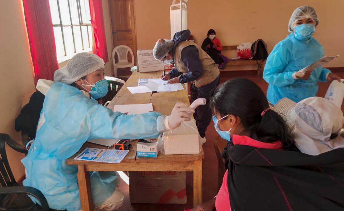 MIDIS: PlAS Lago Titicaca I lleva servicios de salud a 53 comunidades quechuas y aimaras por COVID-19
