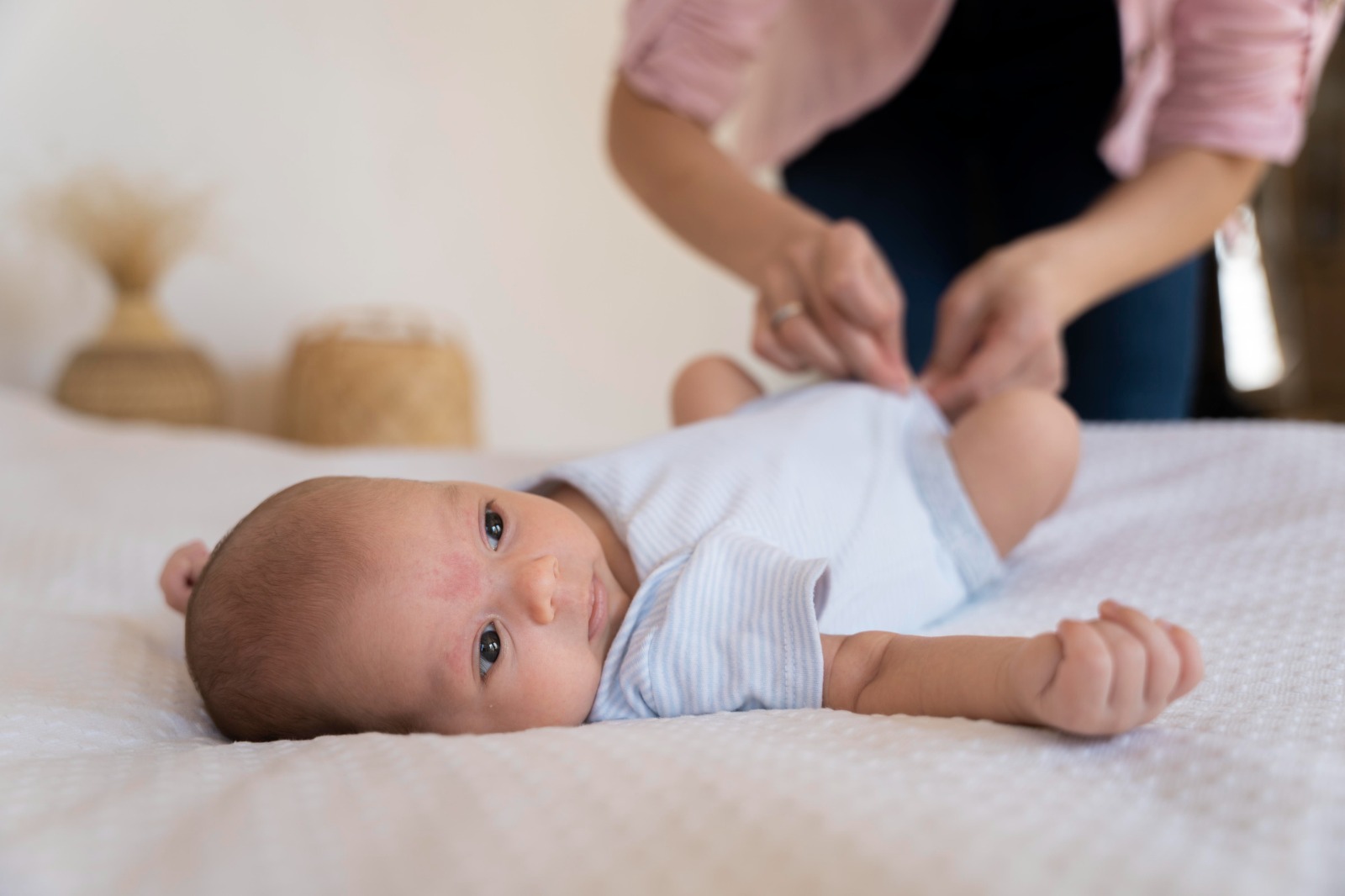¿Qué puede originar escaldaduras en los bebés y de qué manera evitarlos?