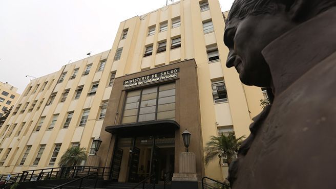 Minsa declara alerta amarilla en establecimientos de salud por fiestas navideñas y de fin de año