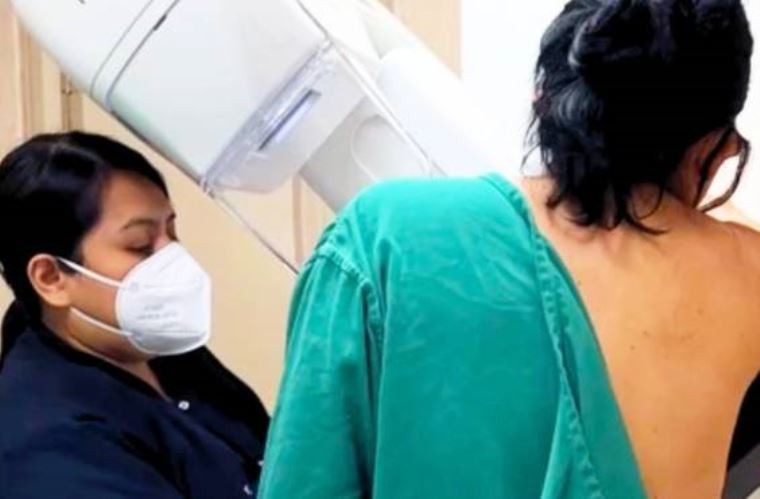Ministerio de Salud: Hospital Santa Rosa de Pueblo Libre continua con campaña gratuita de mamografía