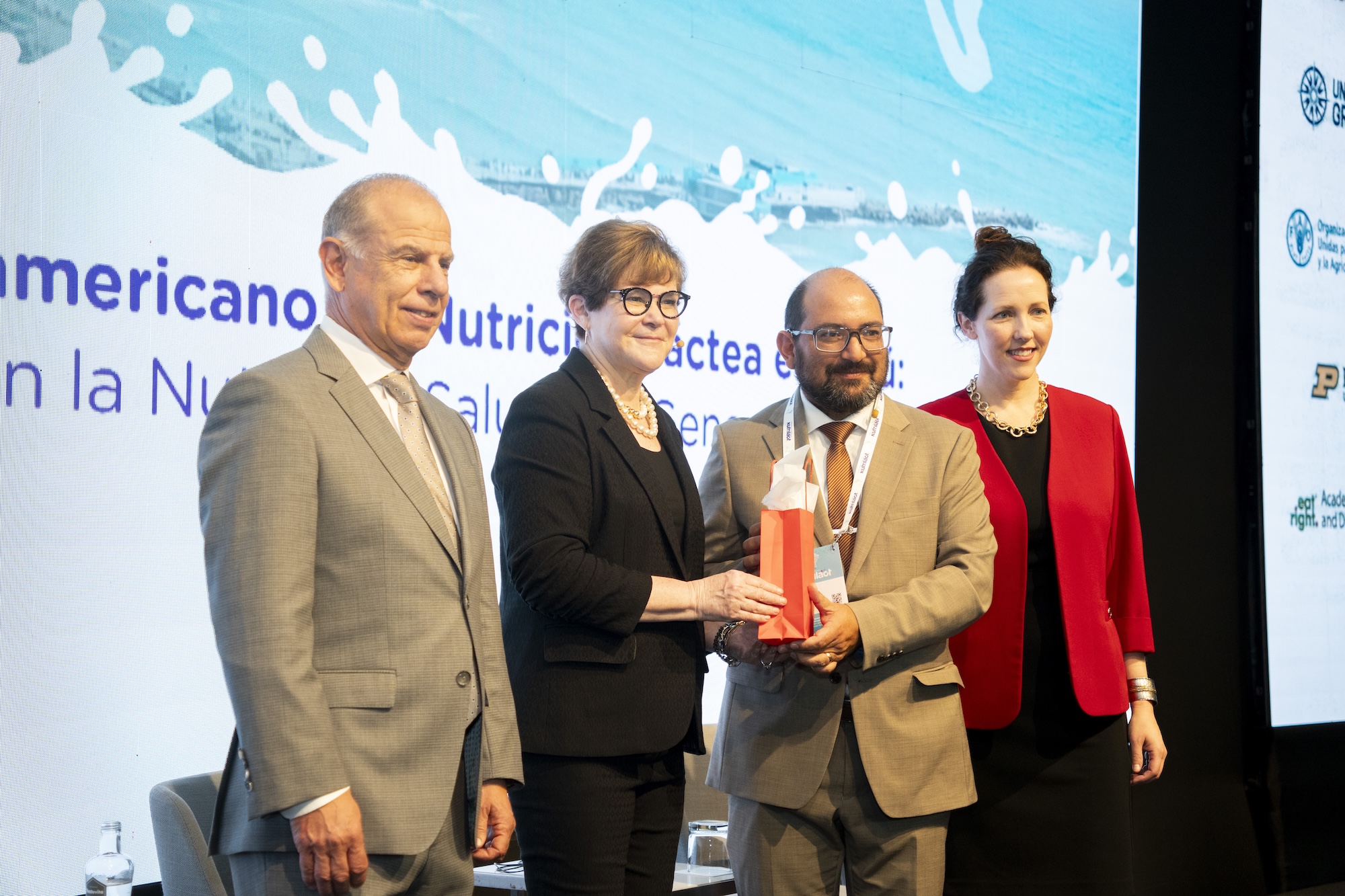 Congreso NutriLact promueve la educación sobre nutrición en Latinoamérica