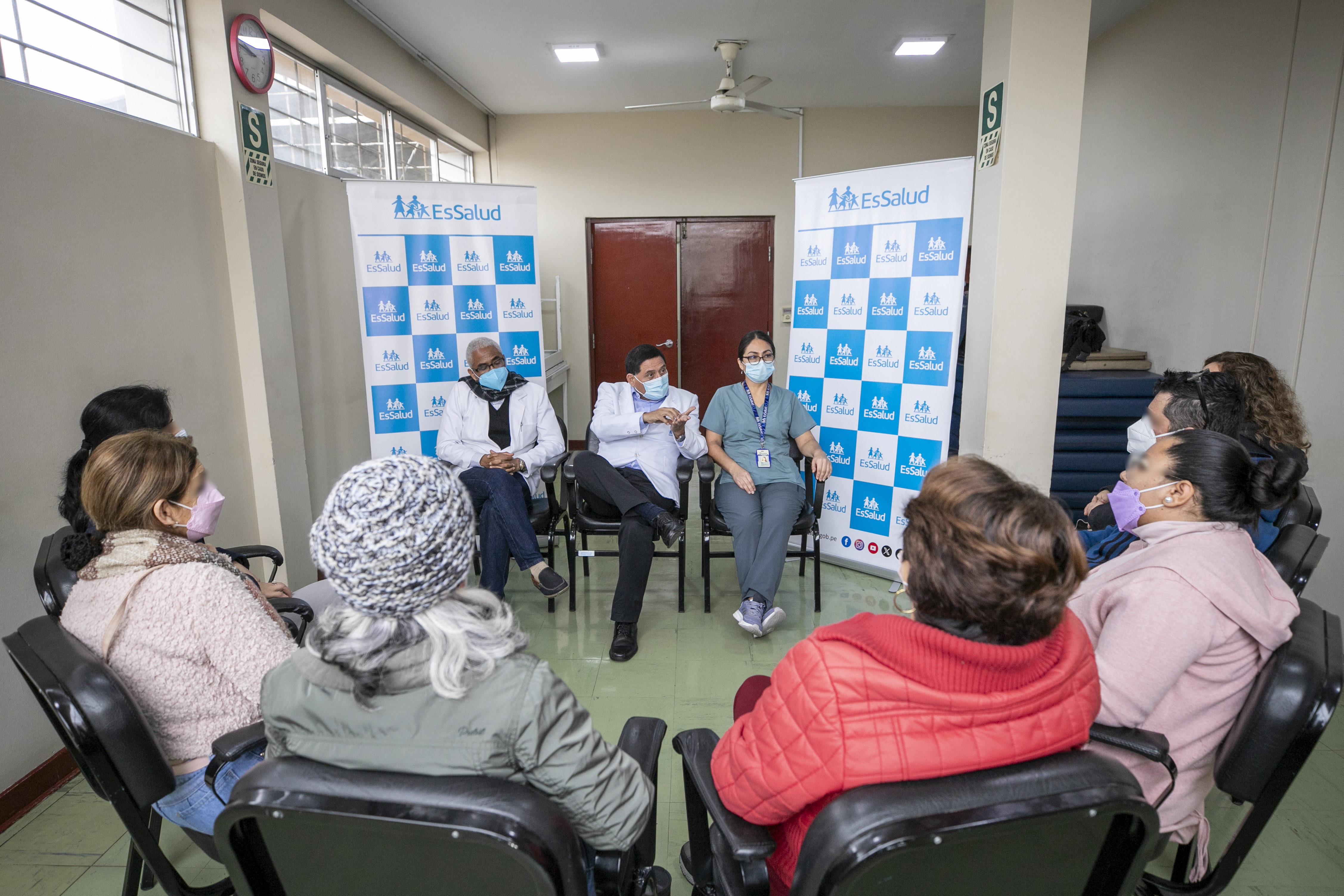 “Desconecta para conectar”: EsSalud promueve el cuidado emocional y reporta cerca de un millón de atenciones en salud mental