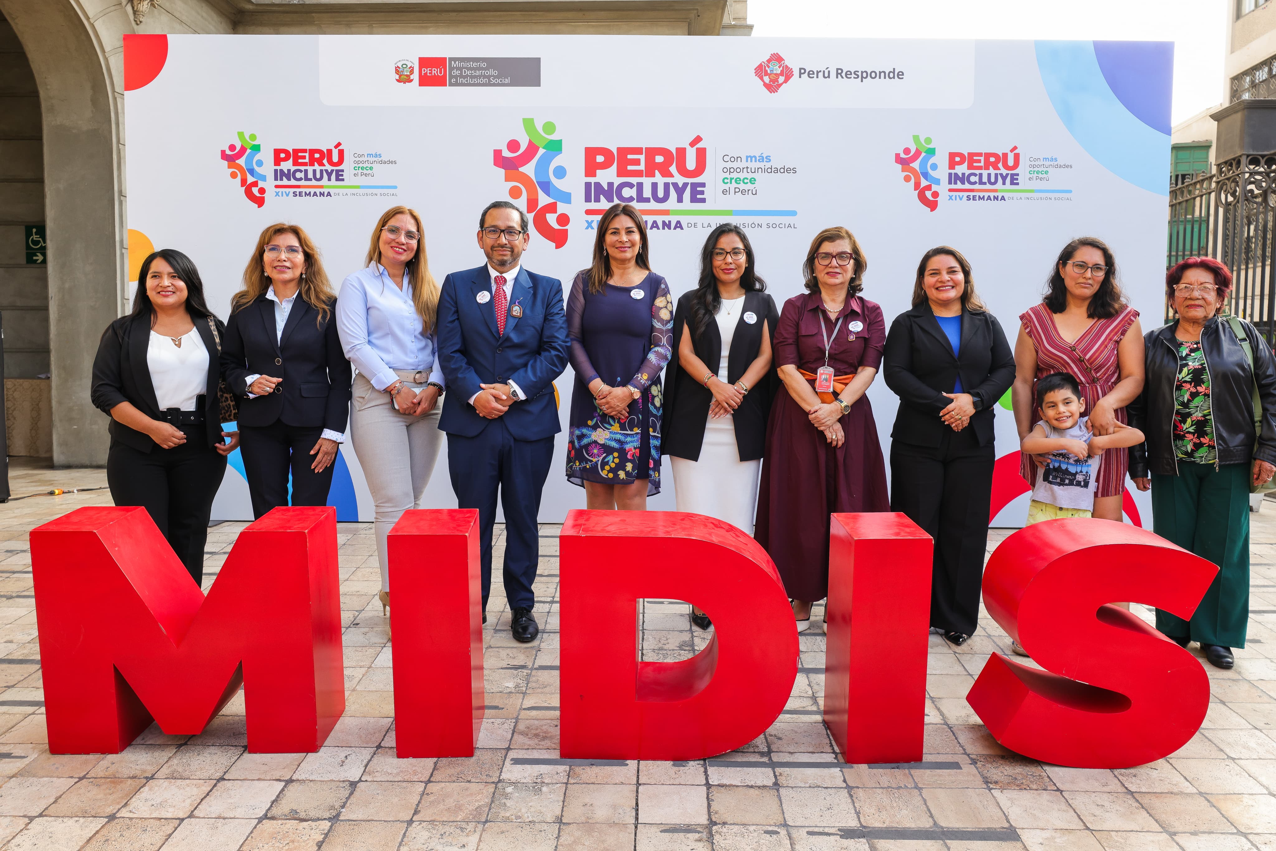Ferias de la Semana de la Inclusión Social reunieron 537 servicios del Estado y a más de 36 mil asistentes en todo el país