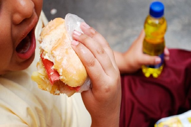 Niños y jóvenes concentran mayor cantidad de casos de sobrepeso y obesidad en el Perú