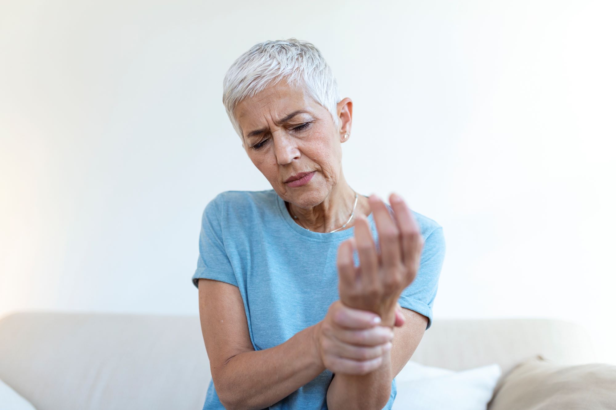 ARTROSIS. 5 TIPS PARA PREVENIR CRISIS DE DOLOR
