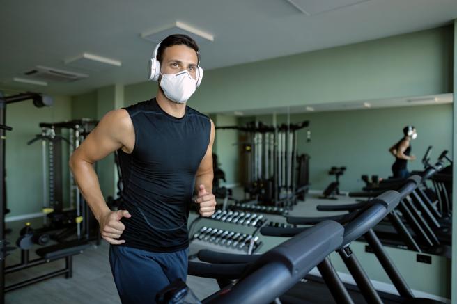 Tapabocas no reducen los niveles de oxígeno al hacer ejercicio