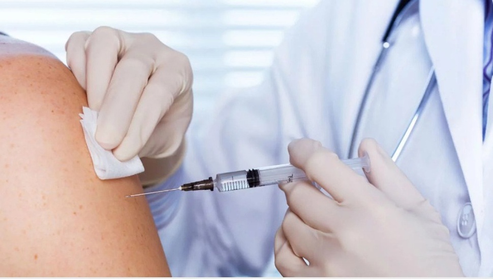 La Sociedad Peruana de Medicina Interna insta a la población a vacunarse contra la influenza por el inicio de la temporada de mayor riesgo