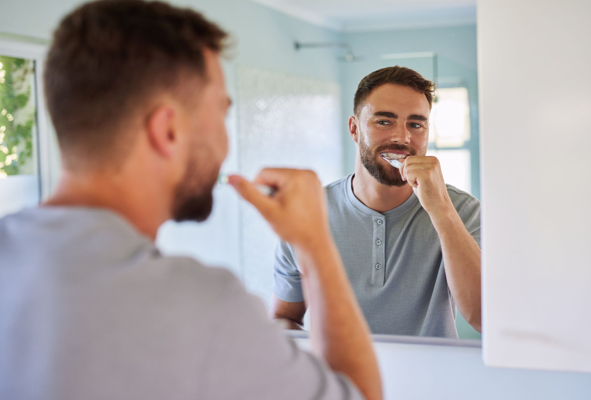¿Es seguro el flúor en las pastas dentales? Esto es lo que debes saber