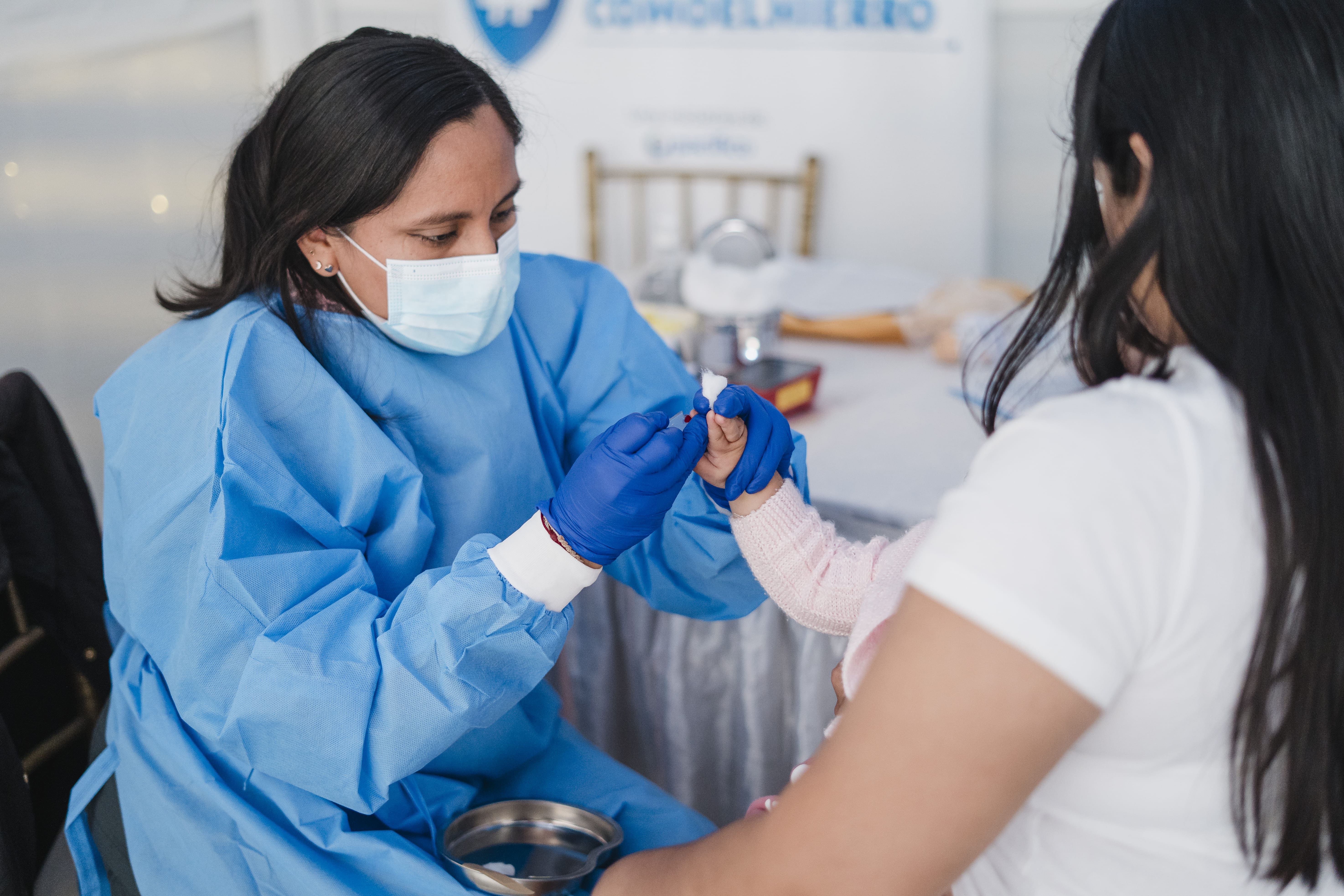 Se realiza tamizaje gratuito para combatir la anemia infantil en ollas comunes