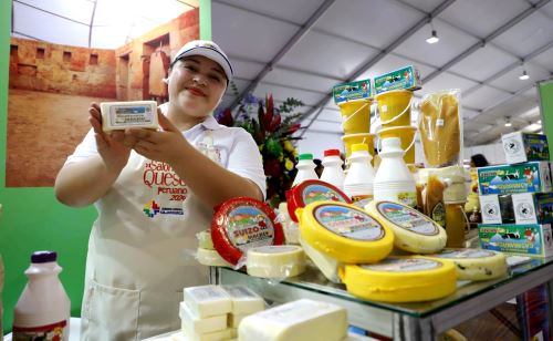 El queso peruano , un alimento altamente nutritivo que no debe restringirse de la dieta diaria.