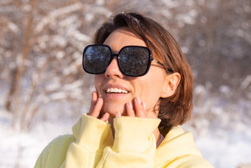 Protege tu visión este invierno: ¿la radiación solar desaparece con el frío?