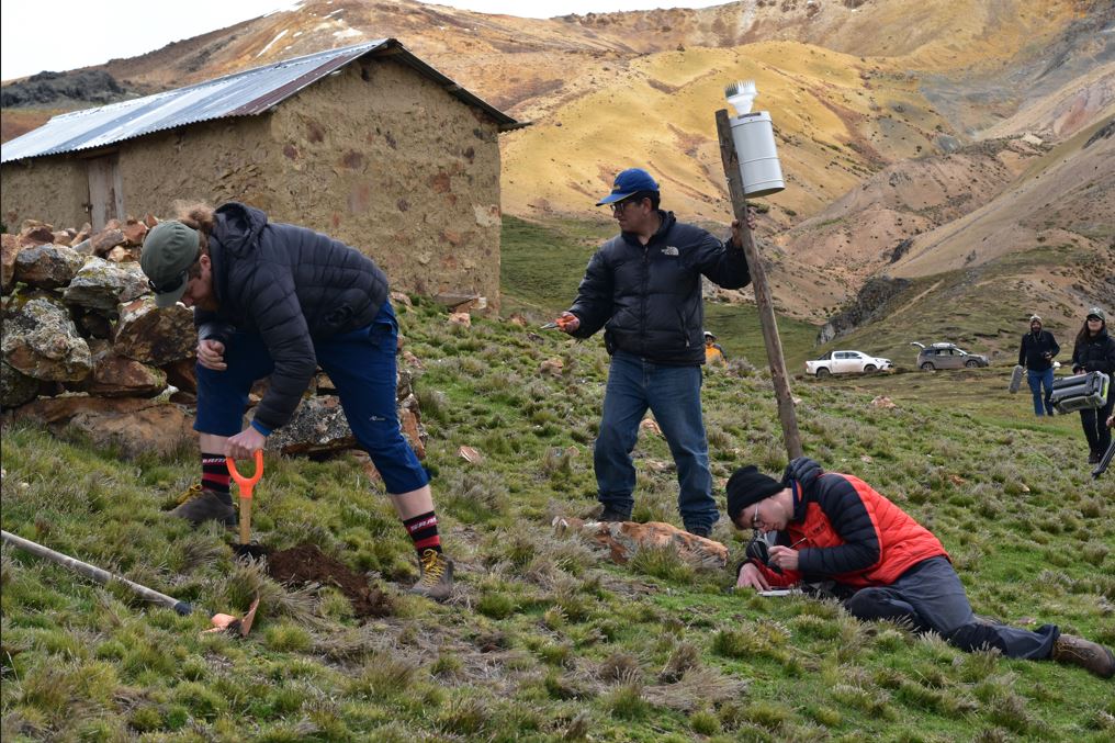 Cusco: presentan investigación científica para una mejor adaptación al cambio climático y al retroceso glaciar