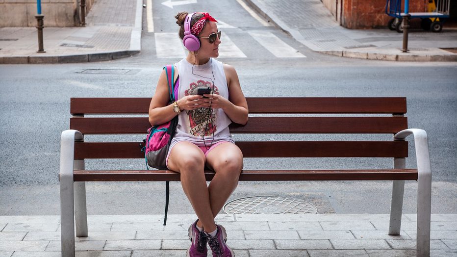 Essity te acompaña con consejos prácticos para disfrutar al máximo tus vacaciones de verano