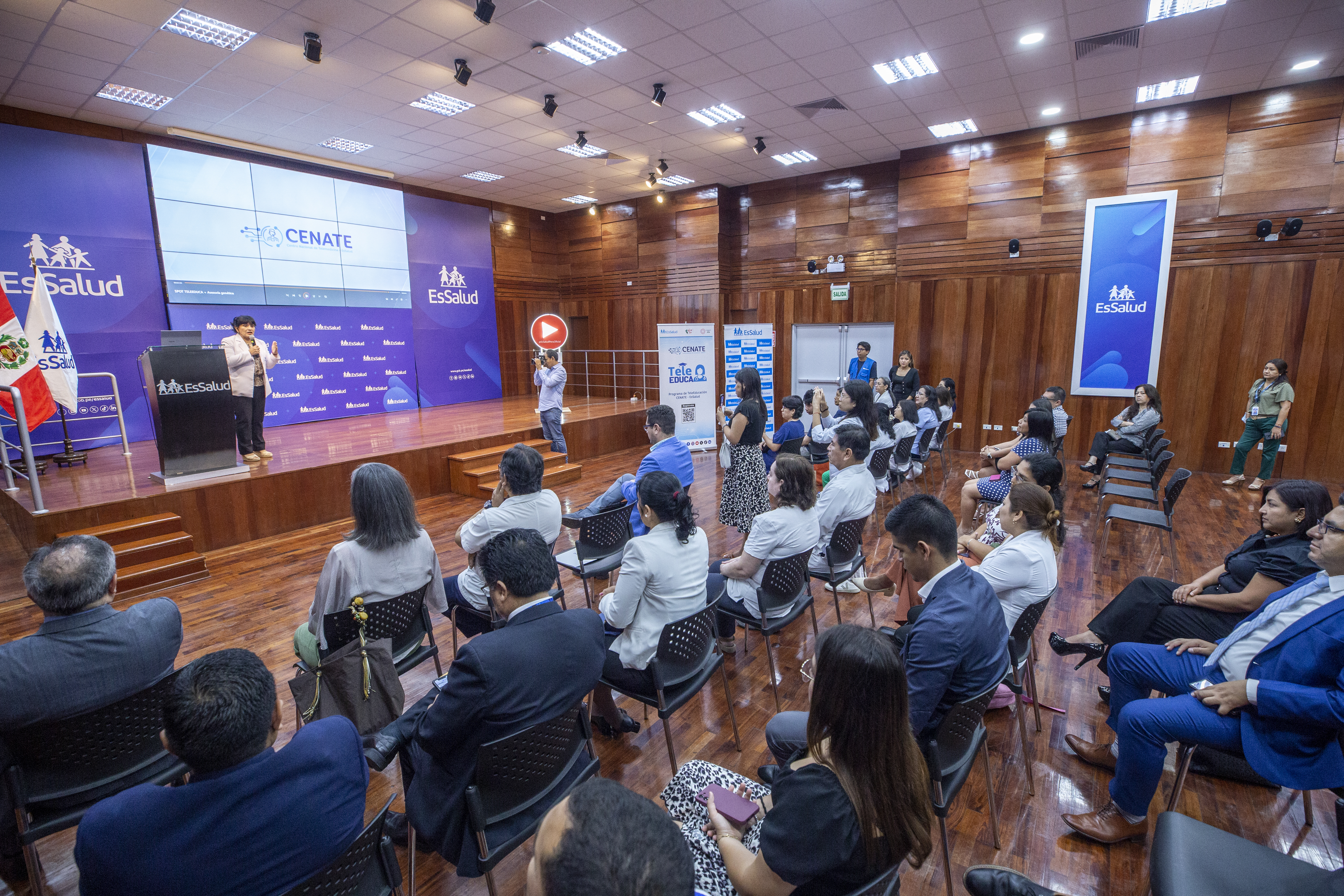 EsSalud: CENATE lanza el primer programa a distancia en el Perú sobre prevención en salud
