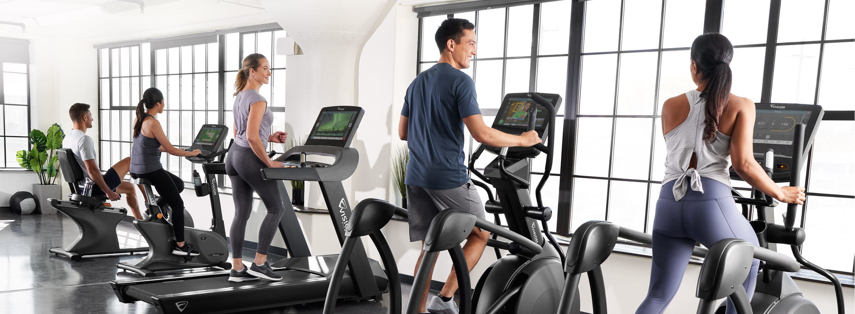 Monark se reinventa y apuesta por el mundo fitness con su primera tienda de experiencia 100% especializada en entrenamiento