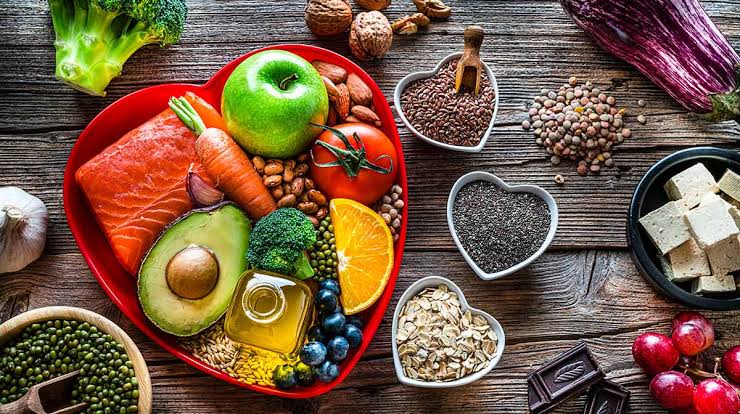 5 alimentos indispensables para mantener un corazón saludable