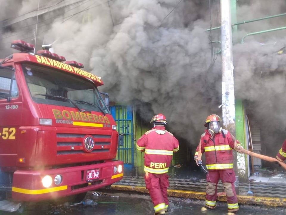 SIS financió 18,700 atenciones de bomberos a nivel nacional en los últimos cinco años