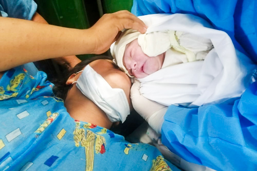 Día de la Madre: Mujer nativa dio a luz a su segunda hija a bordo de PIAS Río Putumayo I en Loreto