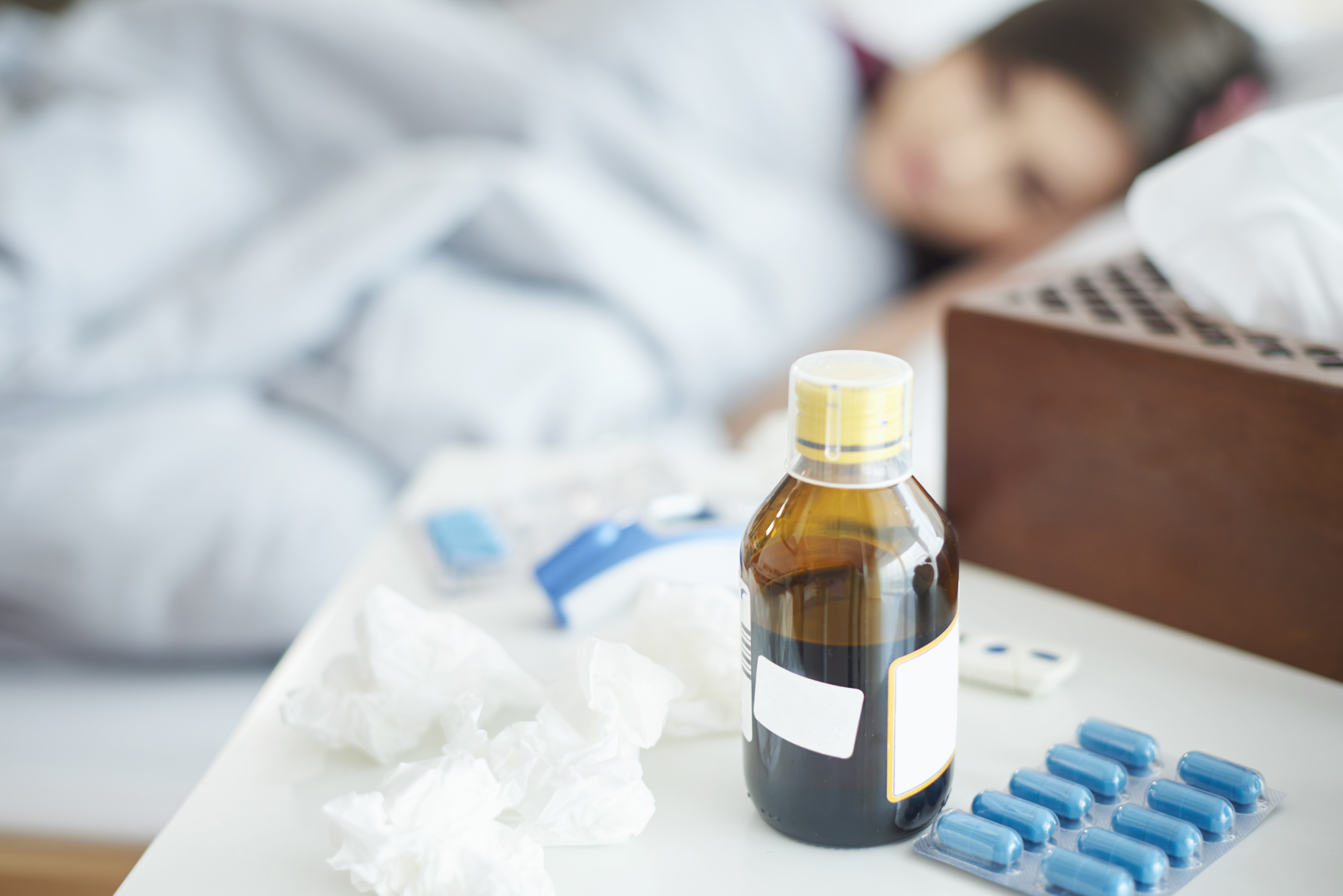 Cuidados de invierno: Lo que debes saber sobre medicamentos para tratar malestares y síntomas comunes
