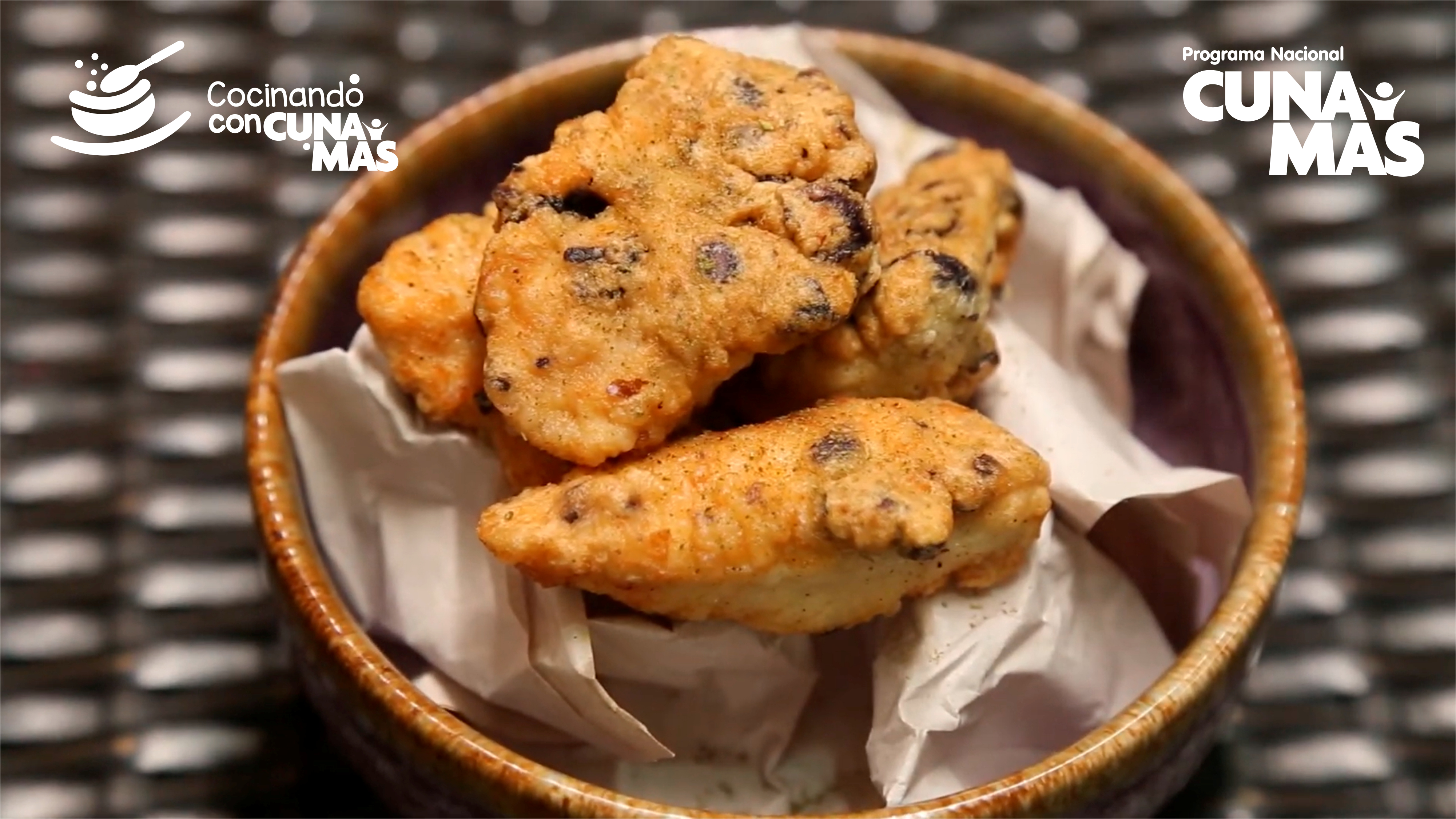 Cocinando con Cuna Más: Aprende a preparar saludables nuggets de pollo empanizados con maíz morado