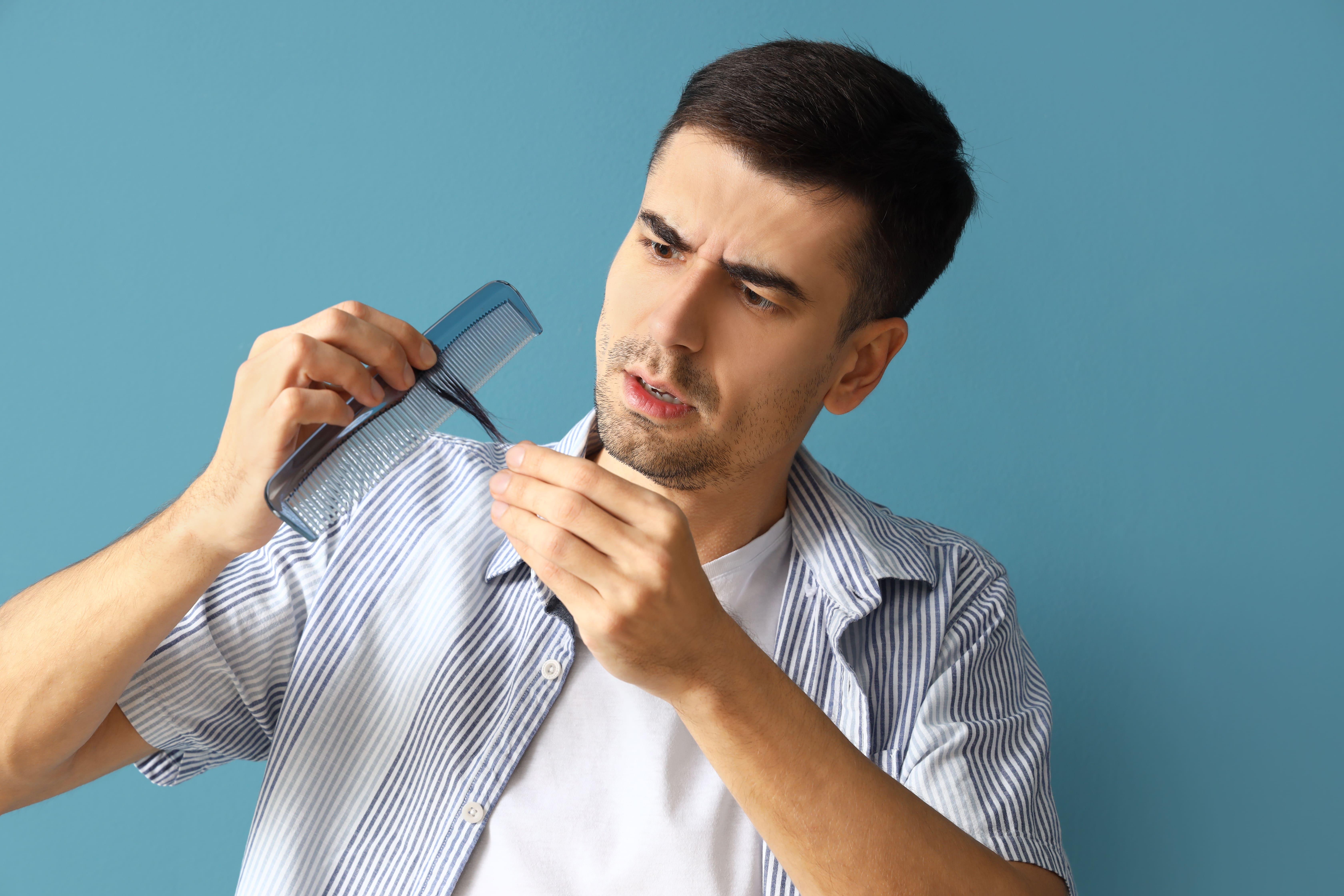 Combate la caída de cabello de modo eficaz