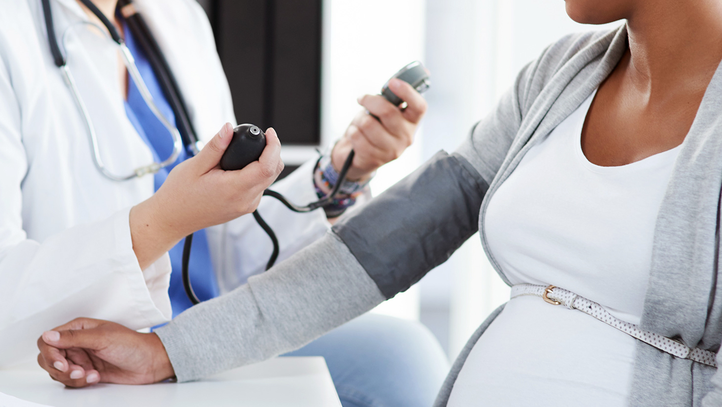 La hipertensión durante el embarazo aumenta el riesgo de sufrir enfermedades cardiovasculares