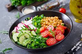 DIETAS VEGETARIANAS O VEGANAS, ¿SON PARA TODOS?