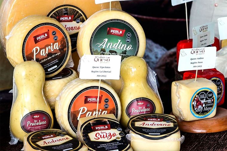 El queso peruano , un alimento altamente nutritivo que no debe restringirse de la dieta diaria.
