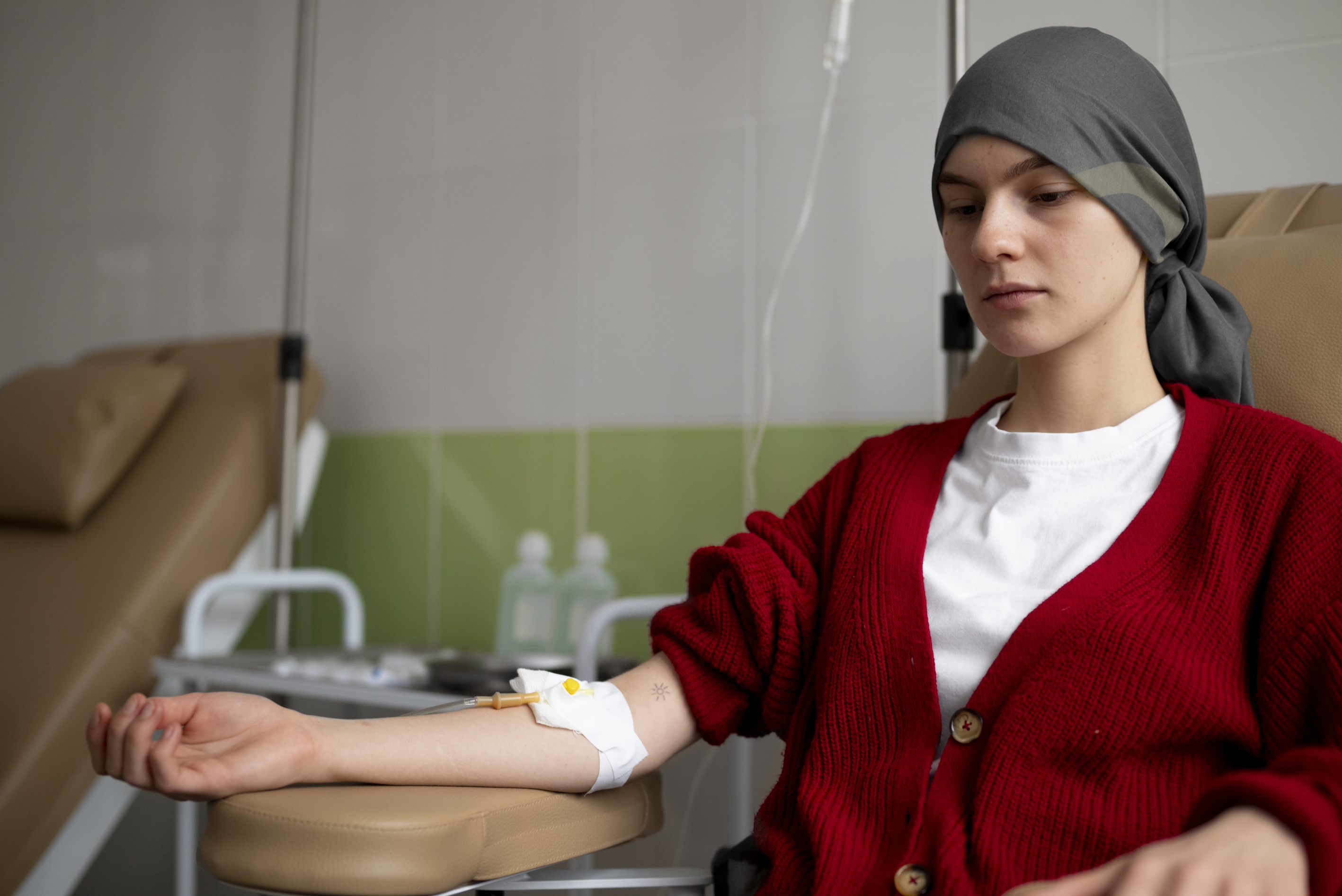 Cáncer en jóvenes: más de un millón de casos nuevos se diagnostican cada año en el mundo