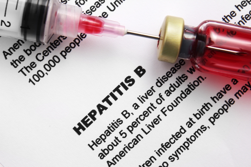 La hepatitis B causa terribles enfermedades que desconocías