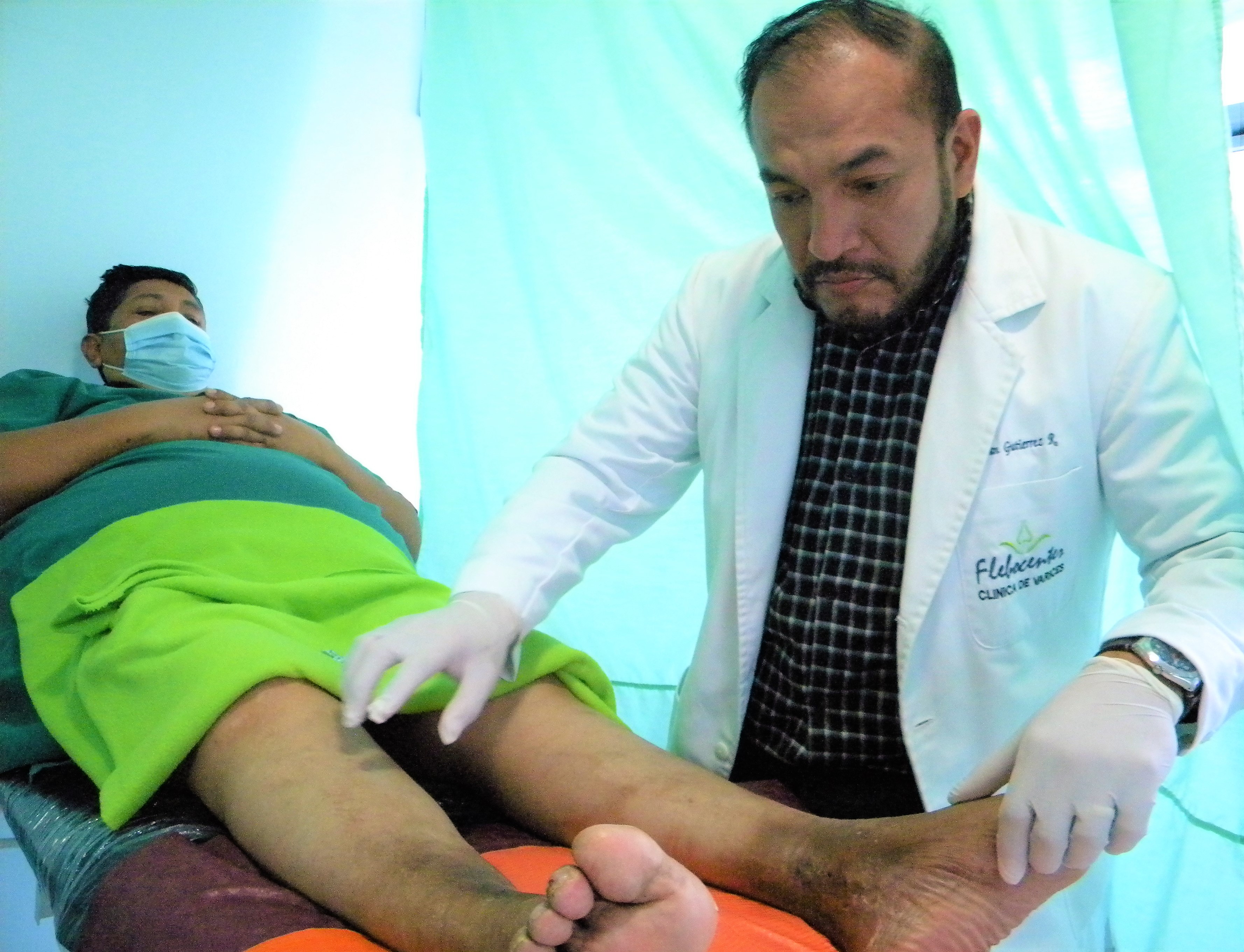 Lanzan campaña para ayudar a personas con varices