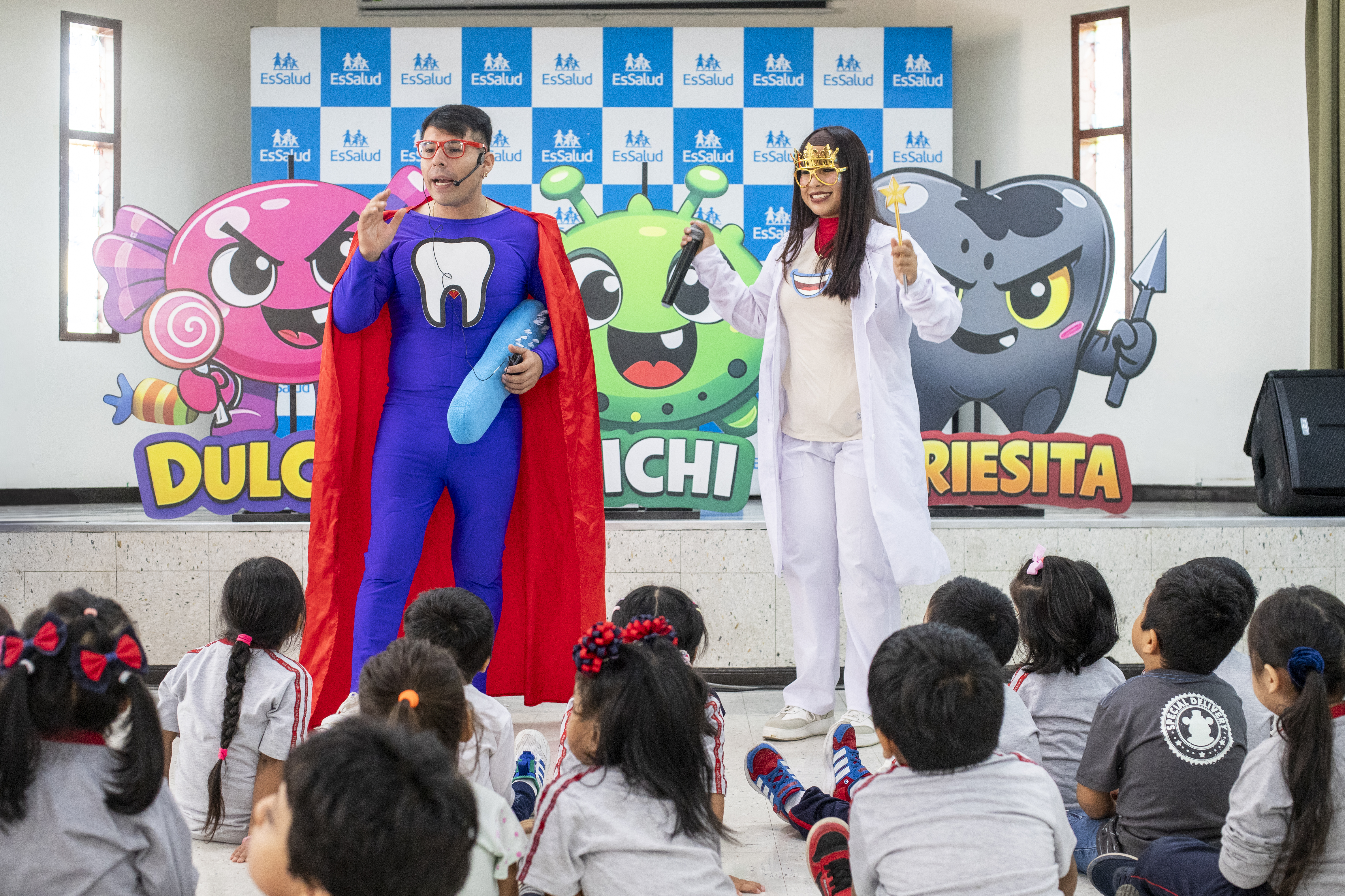 EsSalud alerta: infecciones bucales en niños afectan absorción de hierro y agravan la anemia