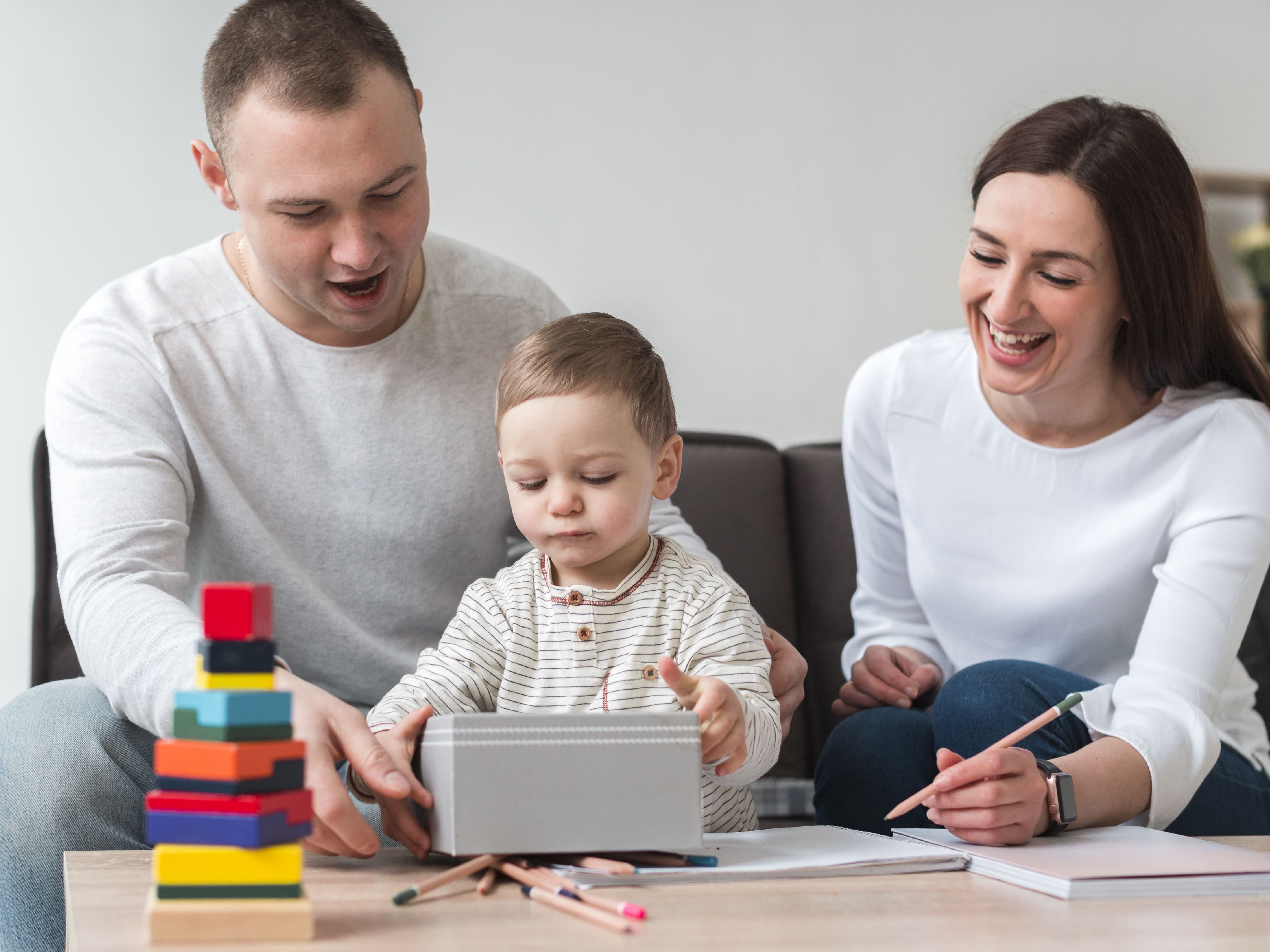 ¿Tu hijo empieza la escuela este año? 4 recomendaciones para prepararlo desde casa y reforzar su aprendizaje