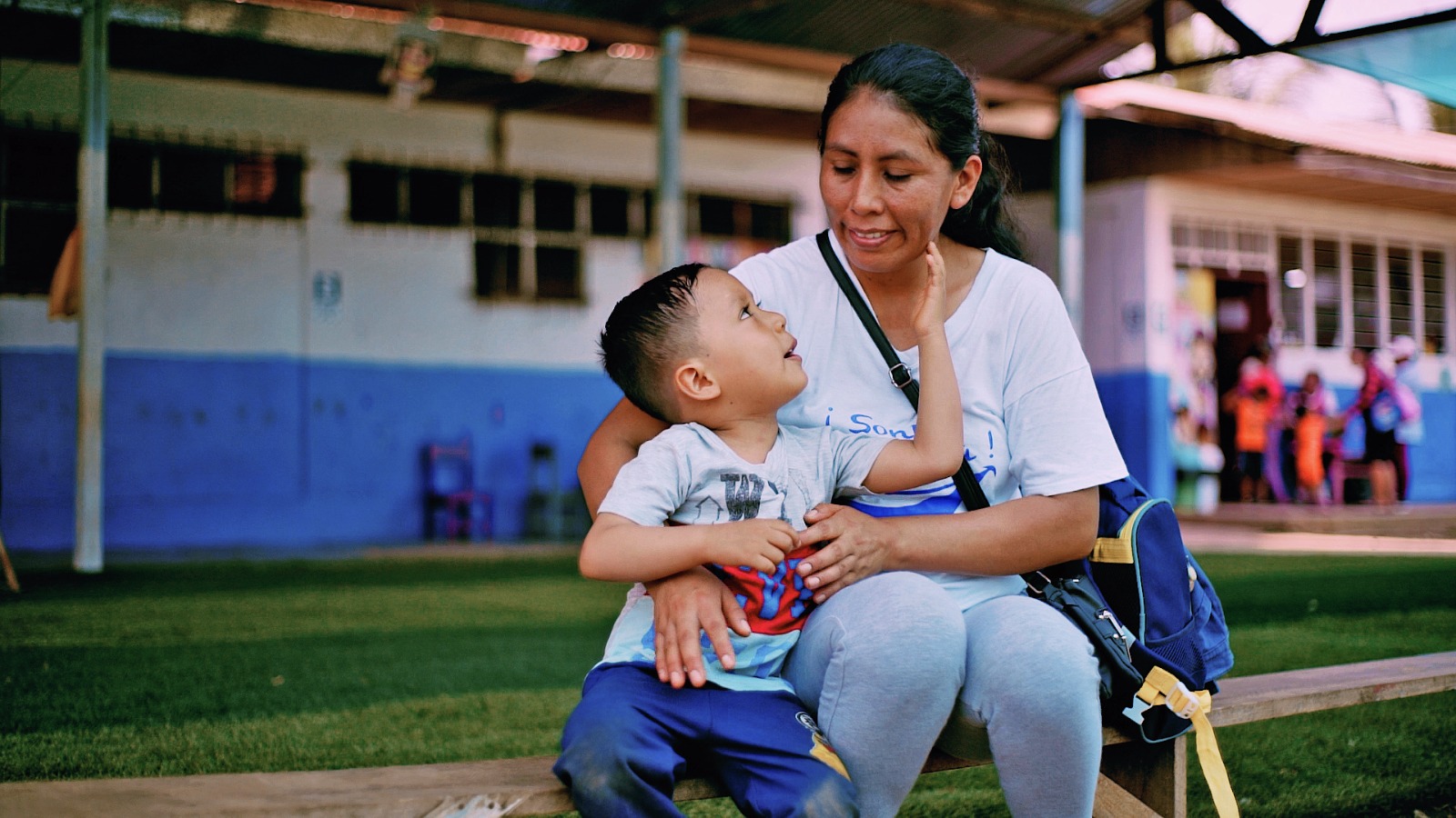   Cuna Más cambia vidas y genera oportunidades a madre e hijo en Madre de Dios