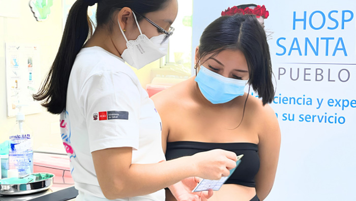 Hospital Santa Rosa de Pueblo Libre supera las cinco mil vacunas aplicadas, reforzando la protección de la población
