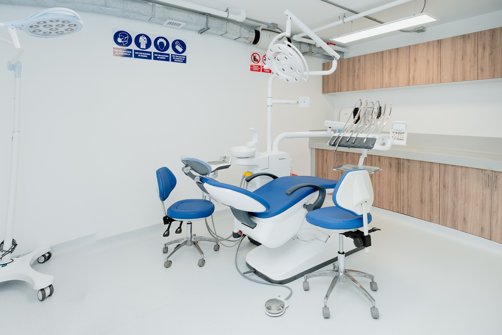 Se inaugura la primera clínica odontológica docente-asistencial del país que incorpora inteligencia