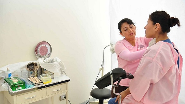5 exámenes que toda mujer debe realizarse para prevenir el cáncer de mama